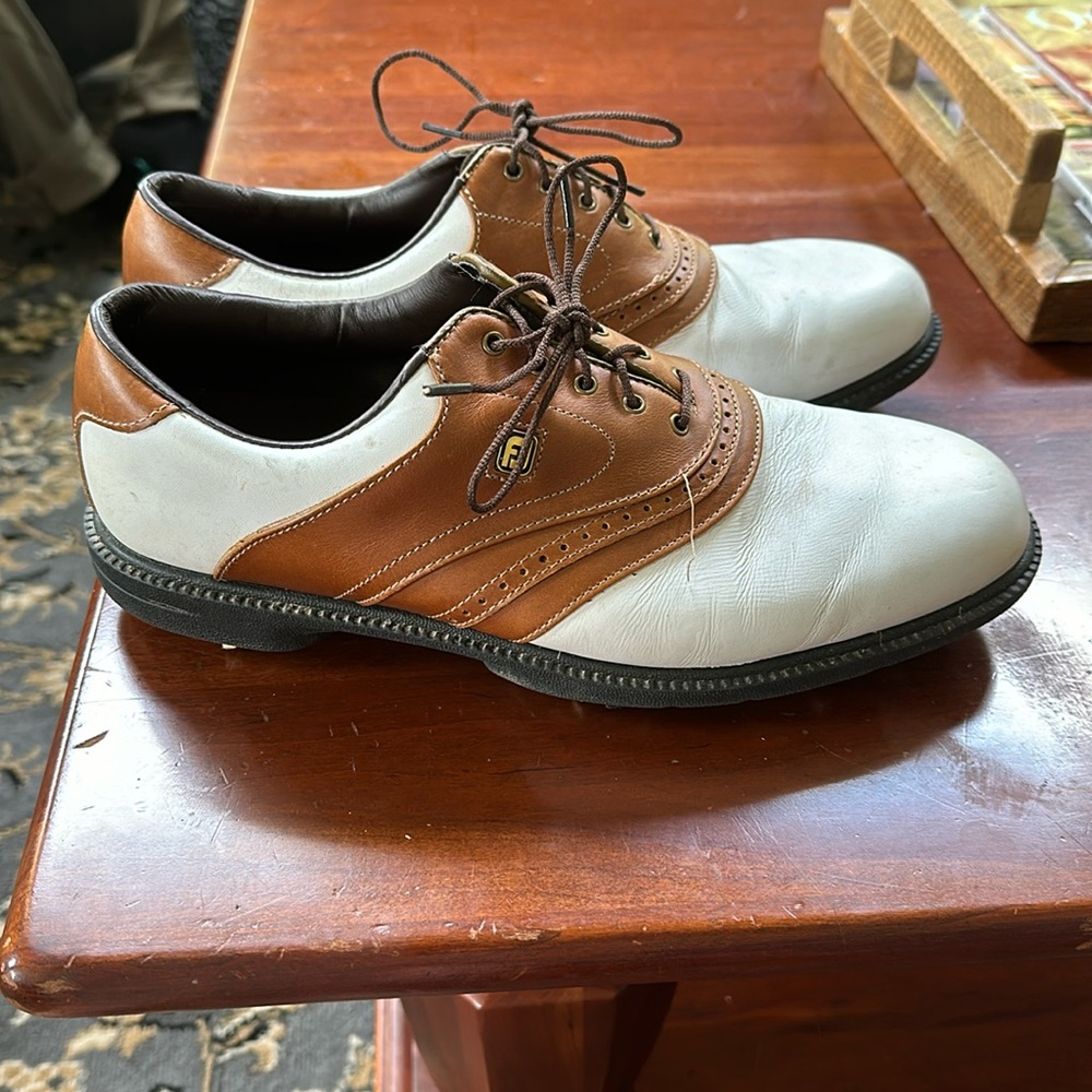 Foot Joy Brown/White Saddle Golf Shoes Size 10